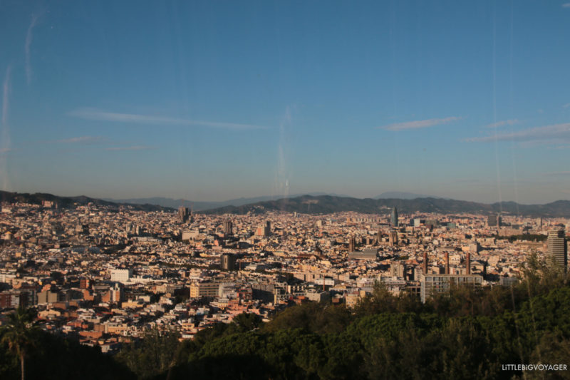 Blick auf Barcelona auf der Gondel